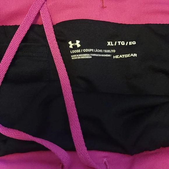 Under Armour Fly-By 2.0 Printed Women's Printed shorts Size XL EUC - Picture 4 of 5